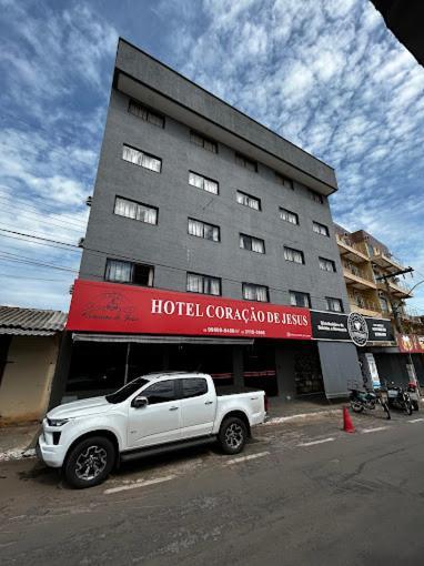 Hotel Coracao De J E S U S Trindade  Exteriör bild